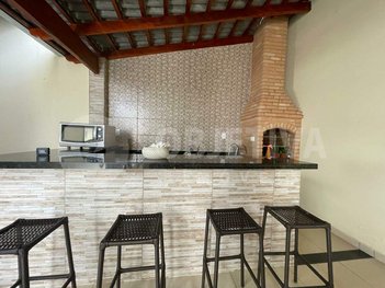 house em Rua Sorrento, Jardim Europa - Uberlândia - MG