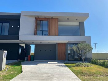 house em Rua Rio Camisas, Centro - Xangri-Lá - RS