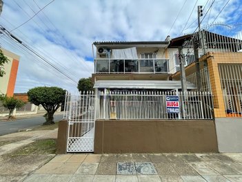 house em Rua Piauí, Santa Maria Goretti - Porto Alegre - RS