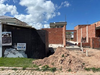 house em Rodovia Vereador Oldemar de Figueiredo, Ubatiba - Maricá - RJ