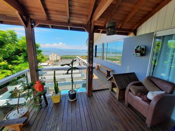 house em Servidão José Kumakola, Costeira do Pirajubaé - Florianópolis - SC