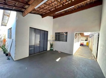 house em Rua Professor João Batista Forti, Conjunto Habitacional Joaquim Vernini - Botucatu - SP