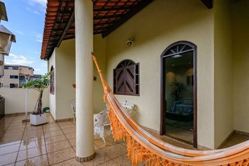 house em QI 10 Conjunto U, Guará II - Brasília - DF
