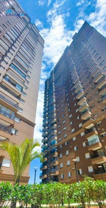 apartment em Avenida Sebastião Davino dos Reis, Jardim Tupanci - Barueri - SP