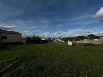 commercial_land_lot em Rua Uberaba, Centro - Araxá - MG