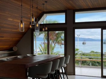 house em Avenida Luiz Boiteux Piazza, Cachoeira do Bom Jesus - Florianópolis - SC