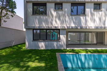 house em Rua José Gambarini, Jardim Cordeiro - São Paulo - SP