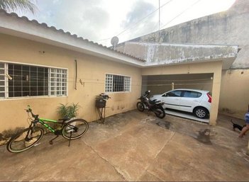 house em Rua Albino Mercado, Residencial e Comercial Carazza - Araçatuba - SP