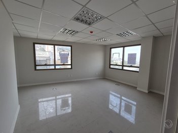 office em Júlio Moura, Centro - Florianópolis - SC