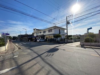 business em Rua Emídio Francisco da Silva, Ipiranga - São José - SC