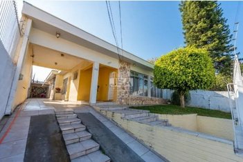 house em Rua Lamenha Lins, Parolin - Curitiba - PR