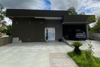 house em Rua Ferrara, Jardim Imperial - Arujá - SP