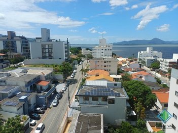 apartment em Rua Miguel Daux, Coqueiros - Florianópolis - SC