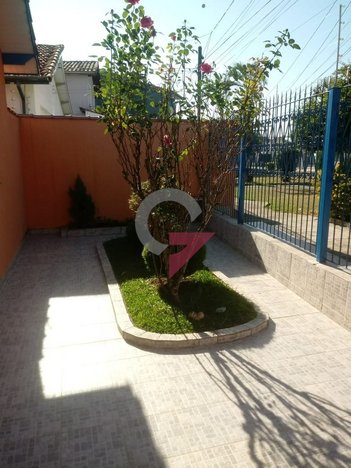 house em Rua Cônego José Luiz Pereira Ribeiro, Vila Nossa Senhora das Graças - Taubaté - SP