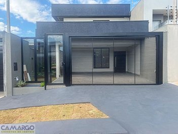 house em Rua Pioneiro Hideo Toda, Zona 31 - Maringá - PR