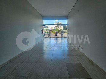 business em Avenida Nicomedes Alves dos Santos, Shopping Park - Uberlândia - MG