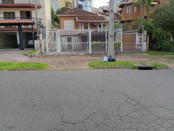 land_lot em Avenida José Gertum, Chácara das Pedras - Porto Alegre - RS