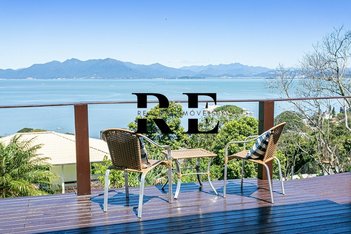 house em Rua Irmã Bonavita, Capoeiras - Florianópolis - SC