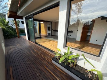 house em Rua Miguel José da Silva, Centro - Garopaba - SC