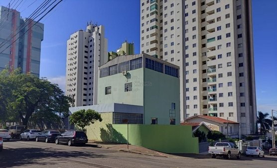 Cômodo Condomínio