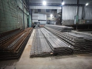 industrial em Avenida Dona Ruyce Ferraz Alvim, Serraria - Diadema - SP