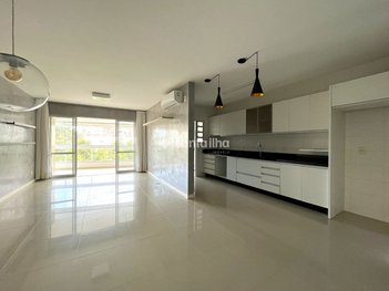 apartment em Rua Radialista Dakir Polidoro, Campeche - Florianópolis - SC