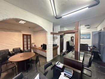 commercial_building em Pium-I, Cruzeiro - Belo Horizonte - MG