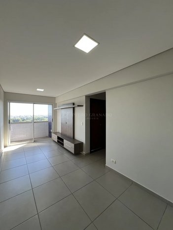 apartment em Avenida Doutor Mário Clapier Urbinati, Zona 07 - Maringá - PR