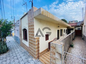 house em Rua Monteiro Lobato, Centro - Serra Negra - SP