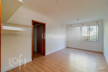 apartment em Rua Carazinho, Petrópolis - Porto Alegre - RS