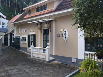 house em Rua Ingelheim, Quarteirão Ingelheim - Petrópolis - RJ