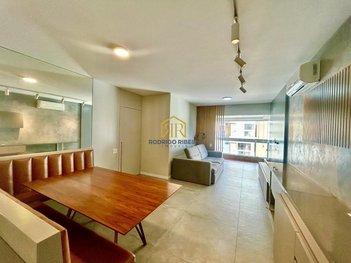 apartment em Professor Ayrton Roberto de Oliveira, Itacorubi - Florianópolis - SC