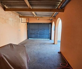 house em Rua Antonio Reginato, Vila Operária - Barra Bonita - SP