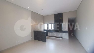 house em Rua Pratinha, Laranjeiras - Uberlândia - MG