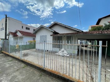 house em Rua José Evaristo Fogaça, Vila Moema - Tubarão - SC