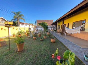 house em Rua Altamiro Barcelos Dutra, Barra da Lagoa - Florianópolis - SC