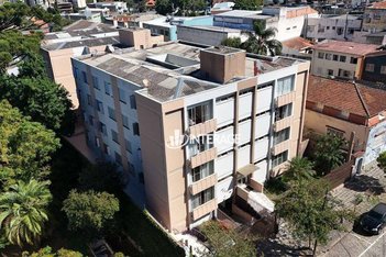 apartment em Rua Senador Xavier da Silva, Centro Cívico - Curitiba - PR