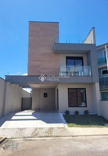 house em Elói Orestes Zeglin, Pinheirinho - Curitiba - PR