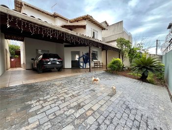 house em Rua Hélio de Senna Figueiredo, Serrano - Belo Horizonte - MG