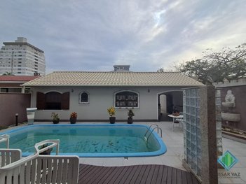 house em Rua Primeiro de Maio, Centro - Palhoça - SC