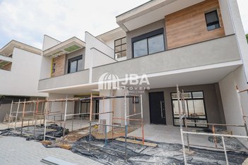 house em Rua Santo Amaro, Água Verde - Curitiba - PR