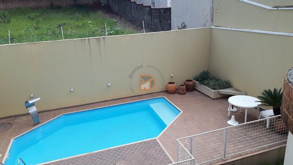 Cômodo Condomínio