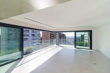 apartment em Rua Farnese, Boa Vista - Porto Alegre - RS