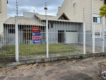 house em Rua Paulo Blaschke, Jardim Itu - Porto Alegre - RS