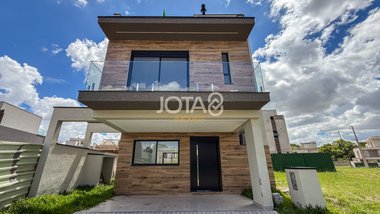 house em Rua Irma Schreiner Maran, Santa Cândida - Curitiba - PR