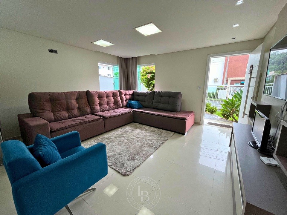 04 Casa _ Venda _ Jardim Sofia _ Joinville _ Santa Catarina _ Sala de Estar (02)