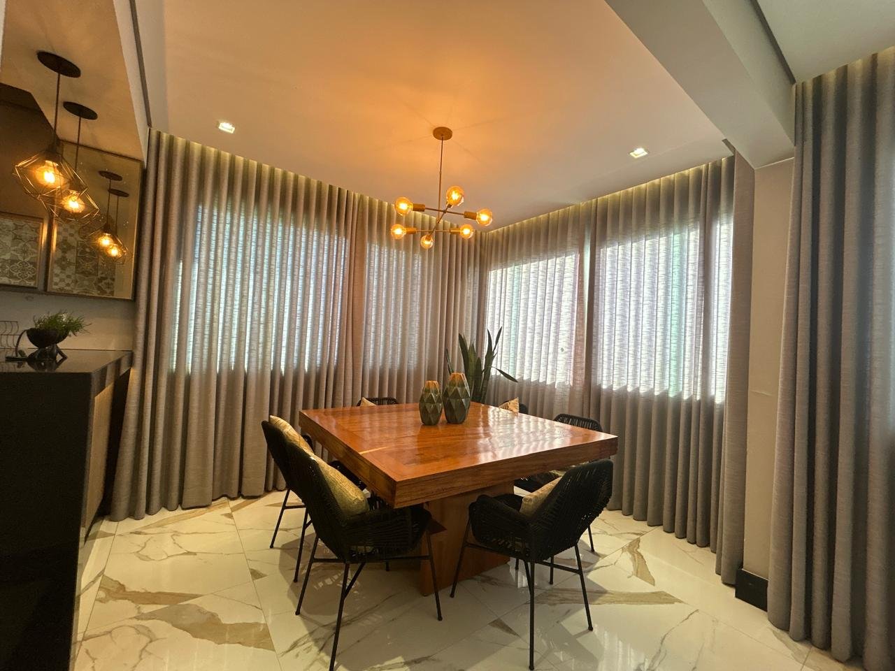 Apartamento com 4 quartos — Castelo, Belo Horizonte