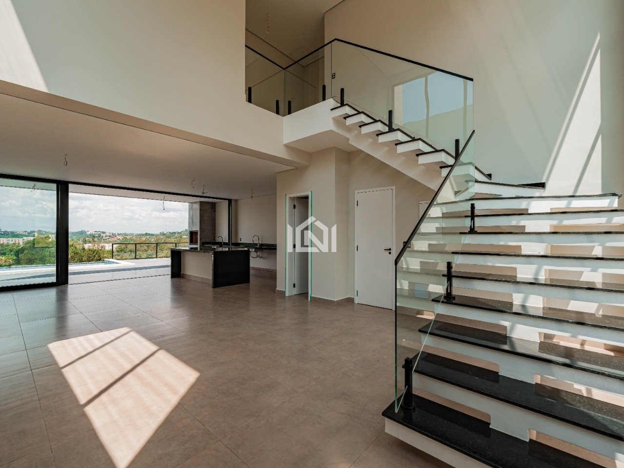 casa a venda no condomínio Lago do Sol  living integrado