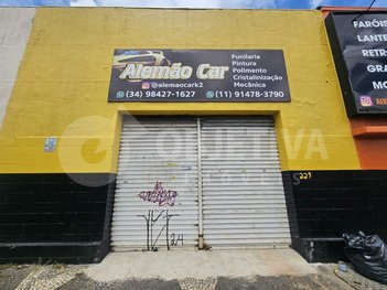business em Avenida Fernando Vilela, Martins - Uberlândia - MG