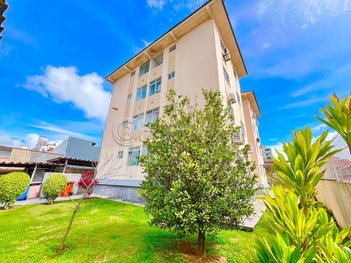 apartment em Rua Campolino Alves, Capoeiras - Florianópolis - SC